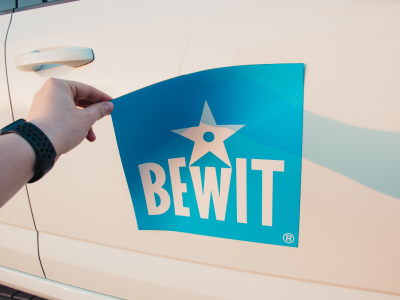 Magnetic BEWIT logo for on the car